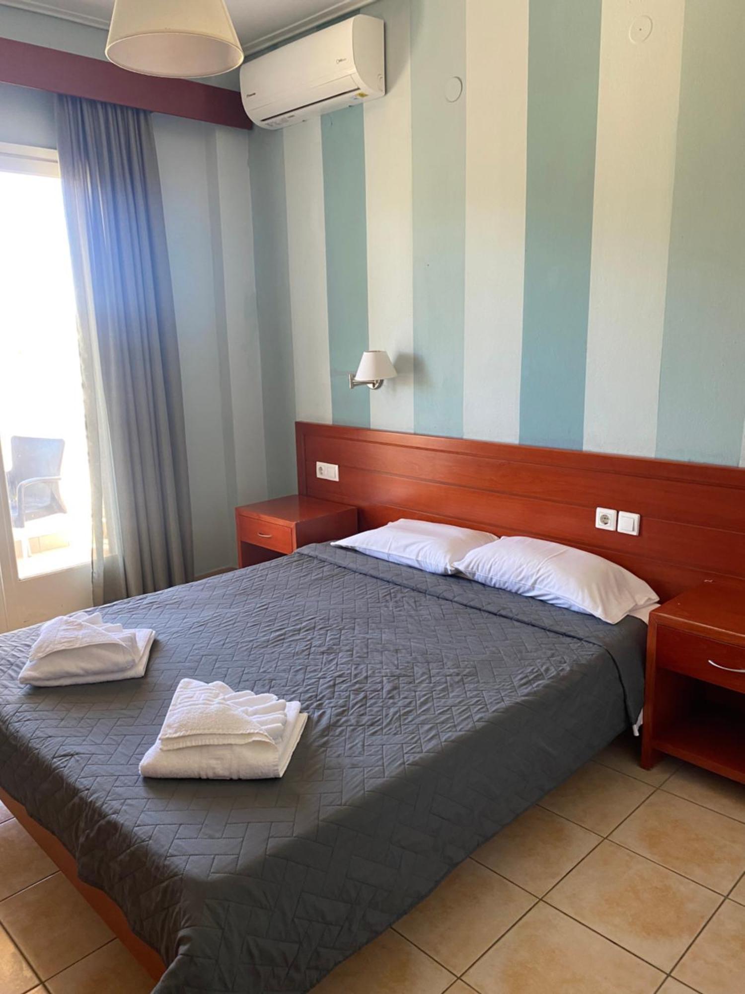 Hotel Kalloni Volos Habitación foto